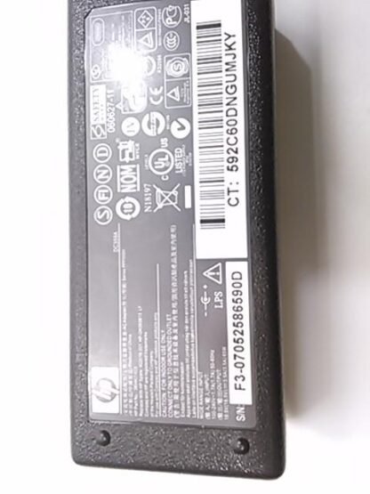380467-003 18,5V-3,5A