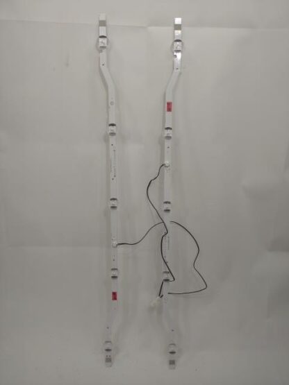 V8DN-32SM0-R1