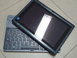 ICONIA TAB W500