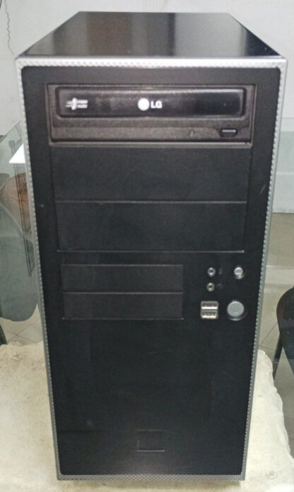 Caja torre ordenador