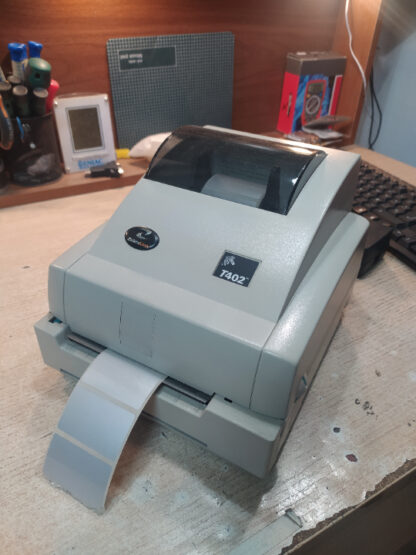 T402