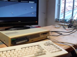 HB-F700S