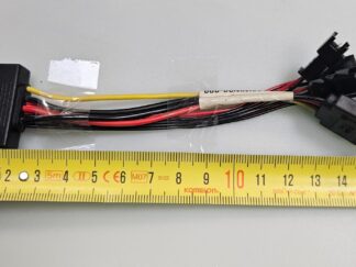 CABLE ALIMENTACION- SATA macho y hembra | PINES lado izquierdo 15 / lado derecho 8 pines individuales (energía) / 15 pines sata hembra | 16cm largo / 3,2cm ancho | REACONDICIONADO