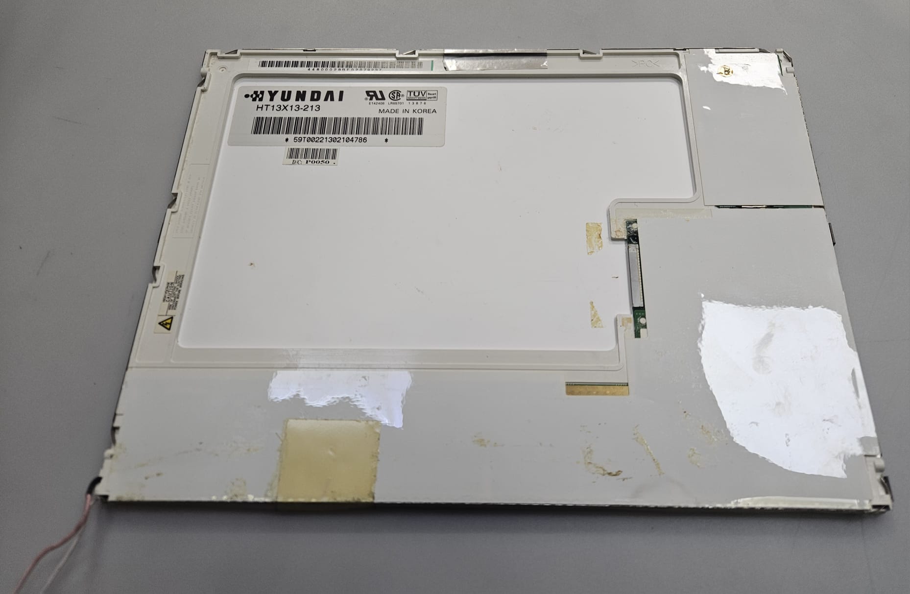 PANTALLA PC | Medidas 28,5cm ancho con marco, 27,7cm sin marco / 21,6cm alto con marco, 21cm alto sin marco | REACONDICIONADO GRADO A - Imagen 2