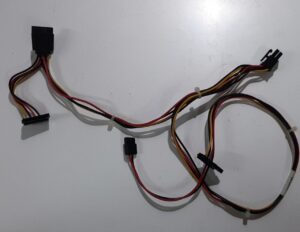 Cable de alimentación SATA HP 730365 rev a