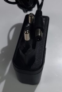 Adaptador corriente AC/DC Gsp GSCV0600S019V12E