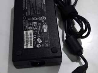 Adaptador corriente AC/DC TOSHIBA PA5084E-1AC3