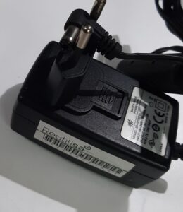 Adaptador corriente AC/DC ENG 3A-181WP15