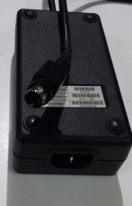 Adaptador corriente AC/DC trintech USPS-2406
