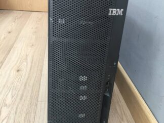 Servidor torre IBM IBM eServer xSeries / Intel Xeon