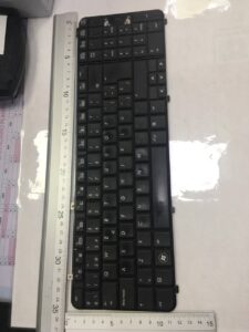 Teclado portátil Quanta AEUT3P00040 / 9J.N0Y82.P0S / UT3