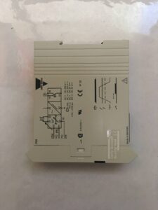 Relé de control de tensión / Voltage level relay Carlo Gavazzi EUIC 230 20V