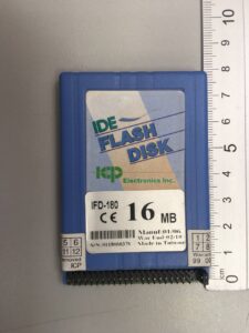 Módulo IDE Flash Disk / almacenamiento industrial ICP Electronics Inc. IFD-180 / IDE Flash Disk / 16MB